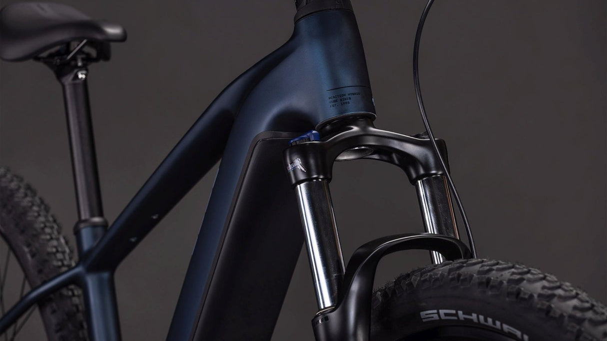 CUBE Reaction Hybrid Performance 600 - Cockpit Detail