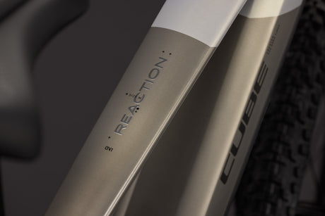 CUBE Reaction Hybrid ONE 720 detail