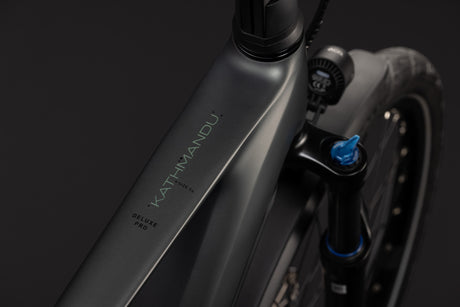 CUBE Kathmandu Hybrid Deluxe Pro 800 detail